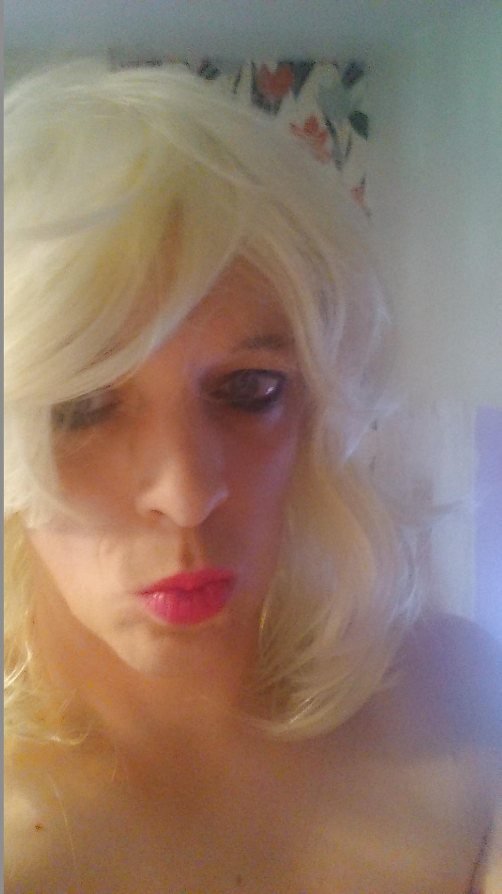 25P Blonde bimbo in pink corset