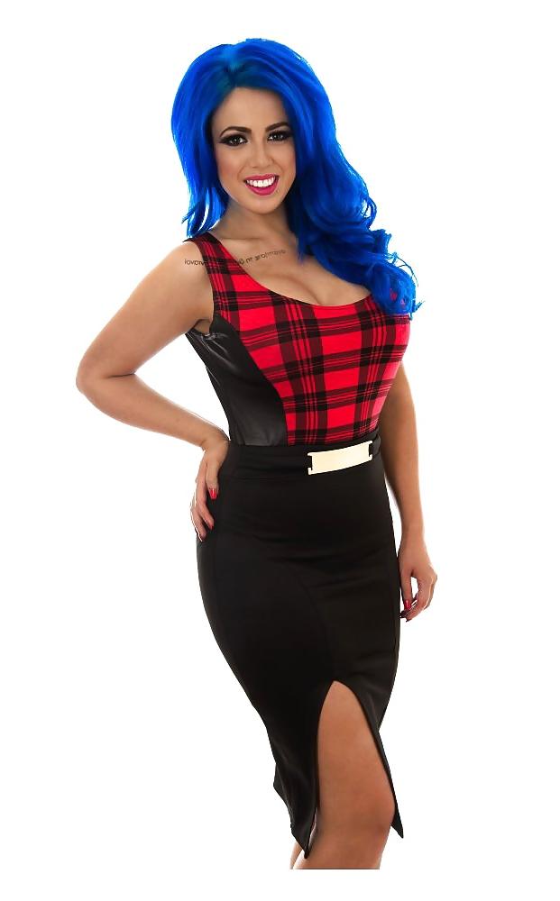20P Holly Hagan Chavvy Bimbo Slut Whore