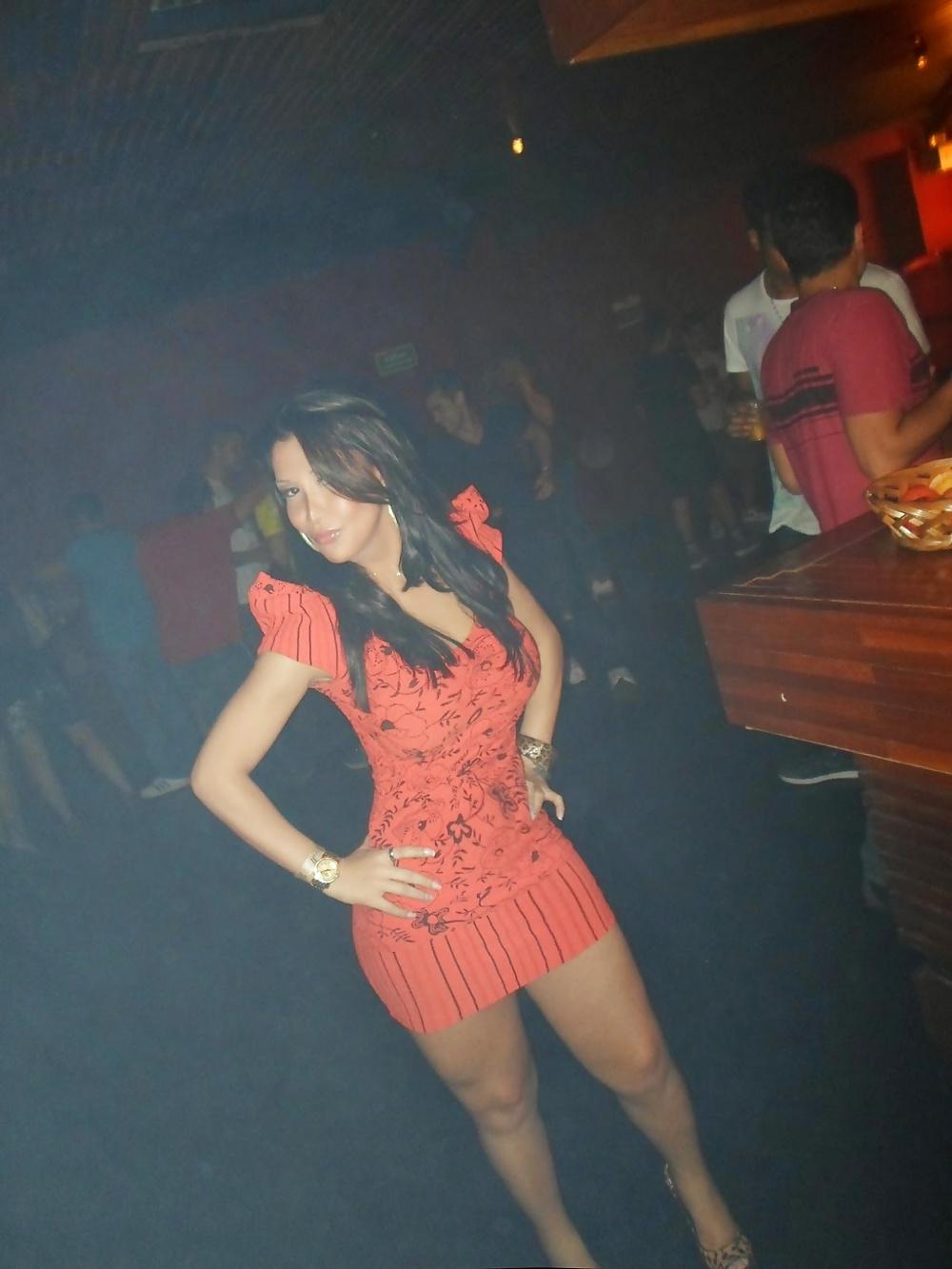 25P Brazilian TGirls 