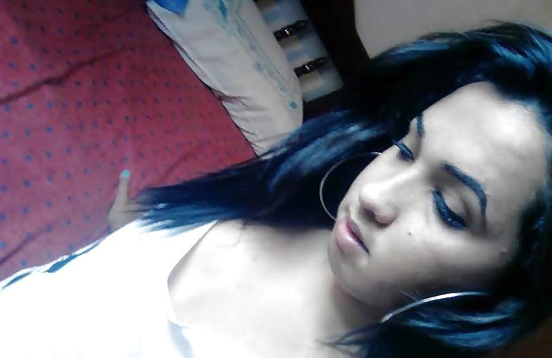 17P Brazilian Young Shemale Tawanny Tavares (non-nude)