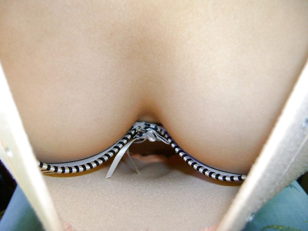 25P A VERY PRIVATE GIRL