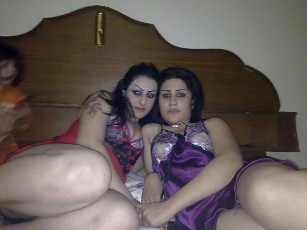 25P Arabian Bitches