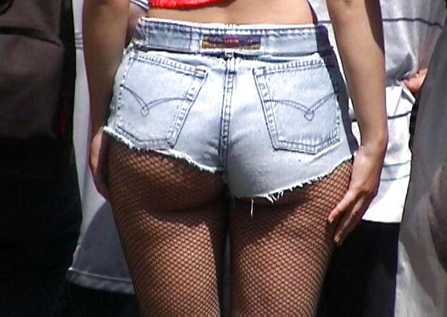 25P Nice asses (in jeans)