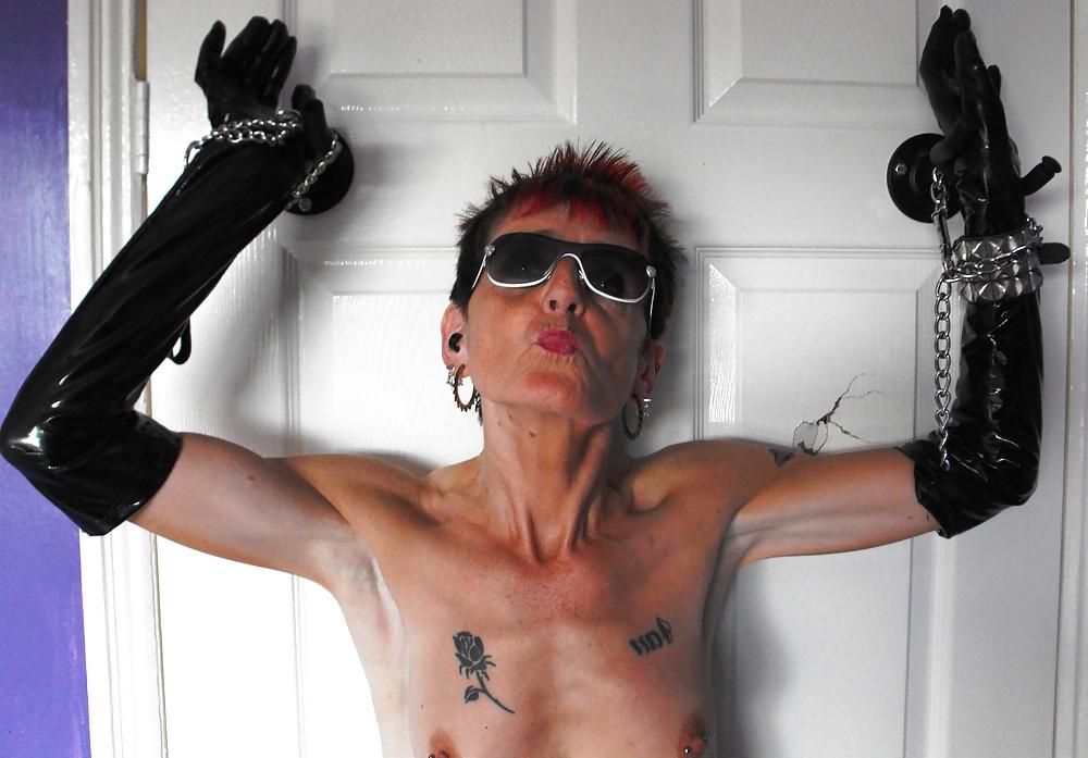 12P My Redhead Tattoo Milf Tied Up