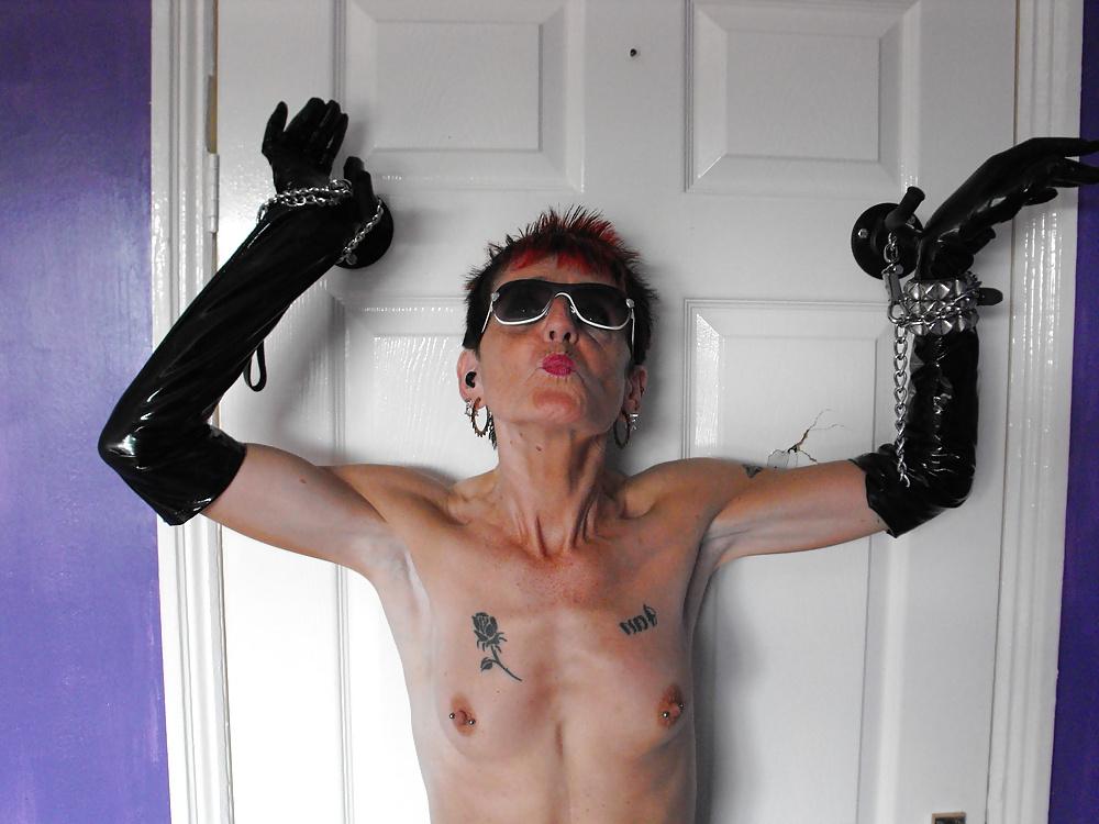 12P My Redhead Tattoo Milf Tied Up