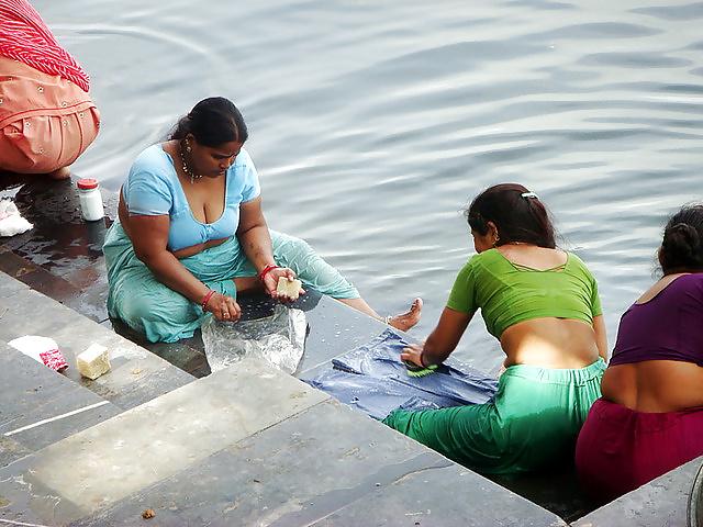 14P Desi woman bathing