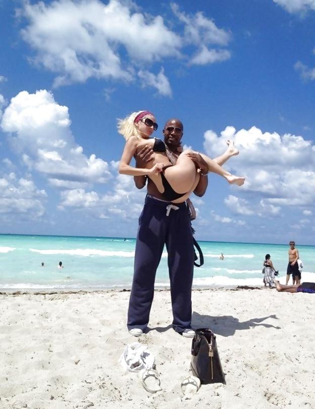 25P Slutty Wife and BBC on Vacation 