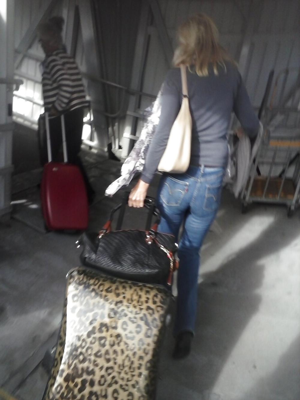 25P 2014 Levi's and Diesel Jeans Candids