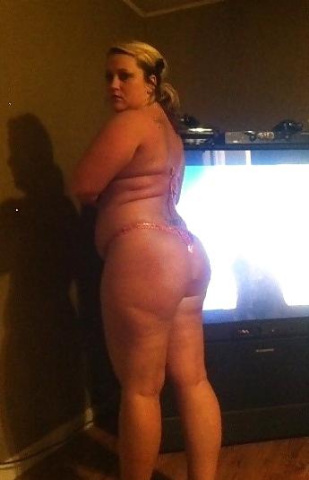 20P Thick and Sexy MILF