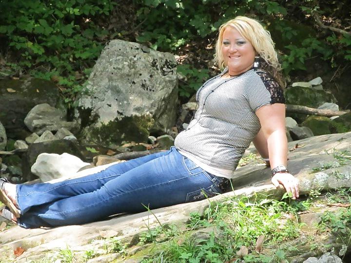 20P Thick and Sexy MILF