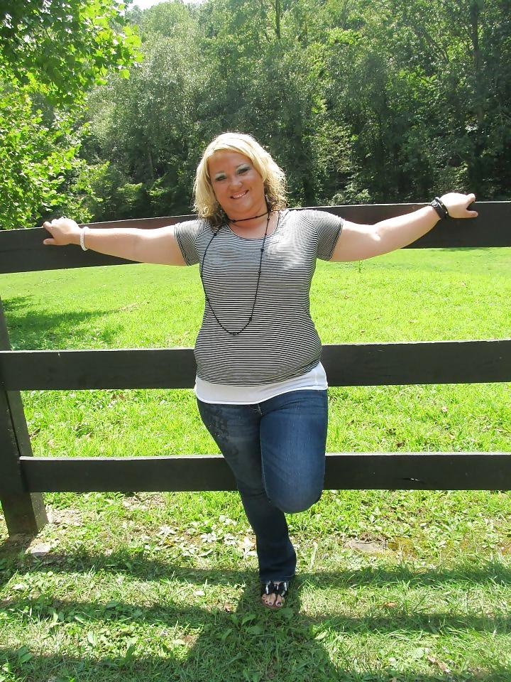 20P Thick and Sexy MILF