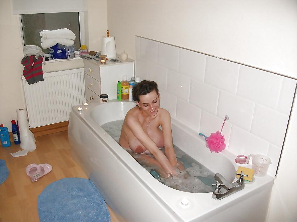 25P Enceinte Salle de Bain - Pregnant Bathroom 5