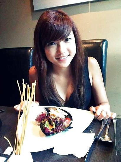 25P Sgp Chinese Lady