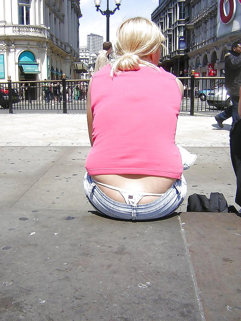25P Thong Hunting In London