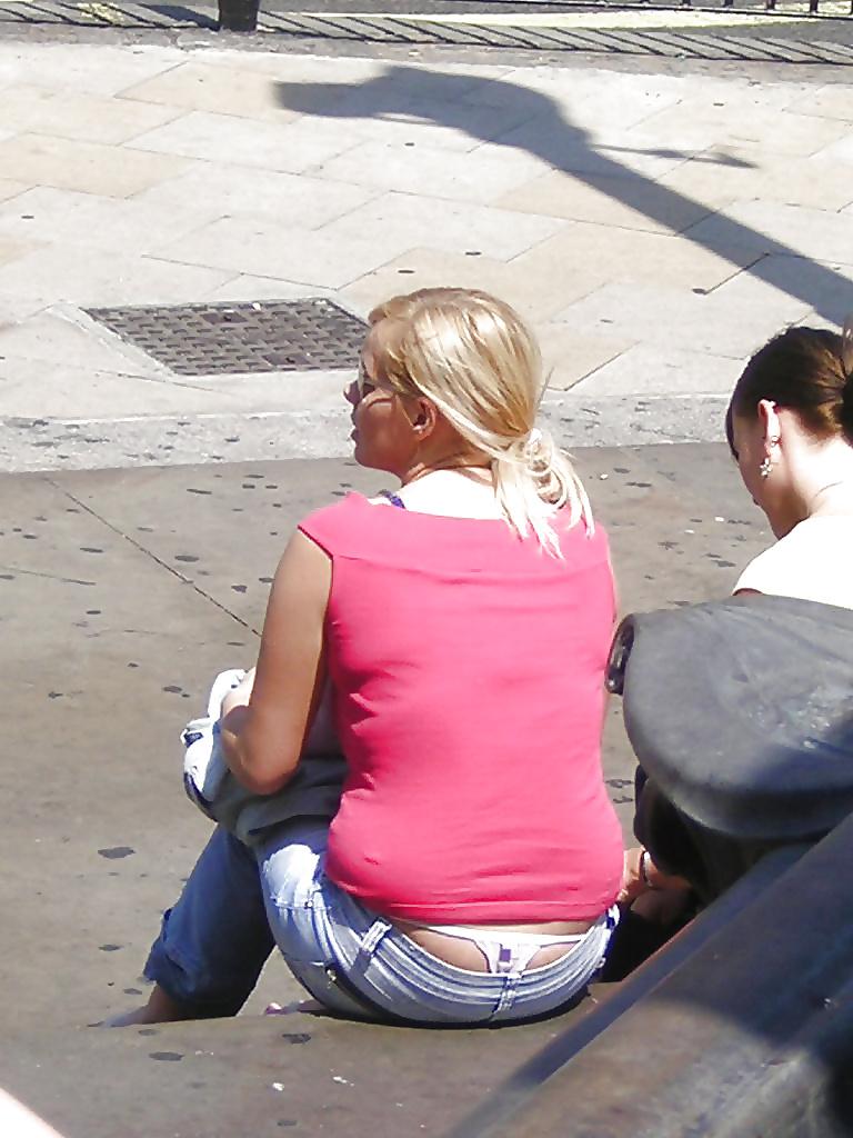 25P Thong Hunting In London