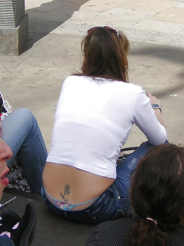 25P Thong Hunting In London