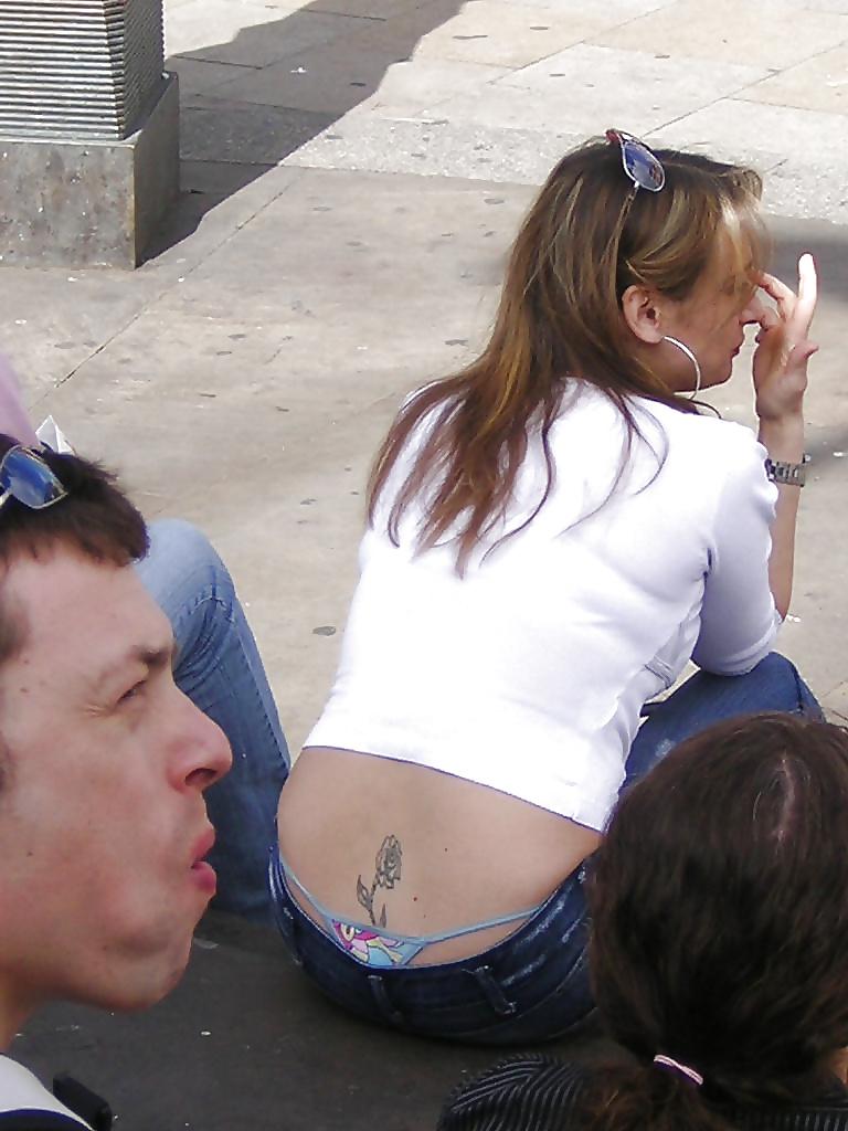 25P Thong Hunting In London