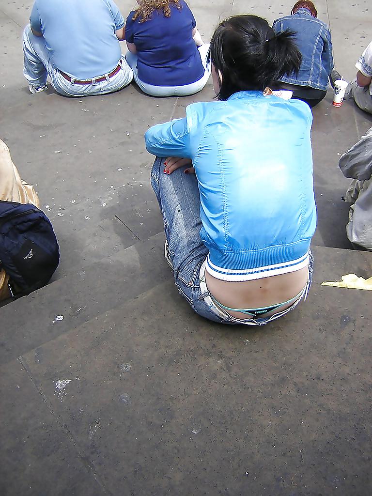 25P Thong Hunting In London