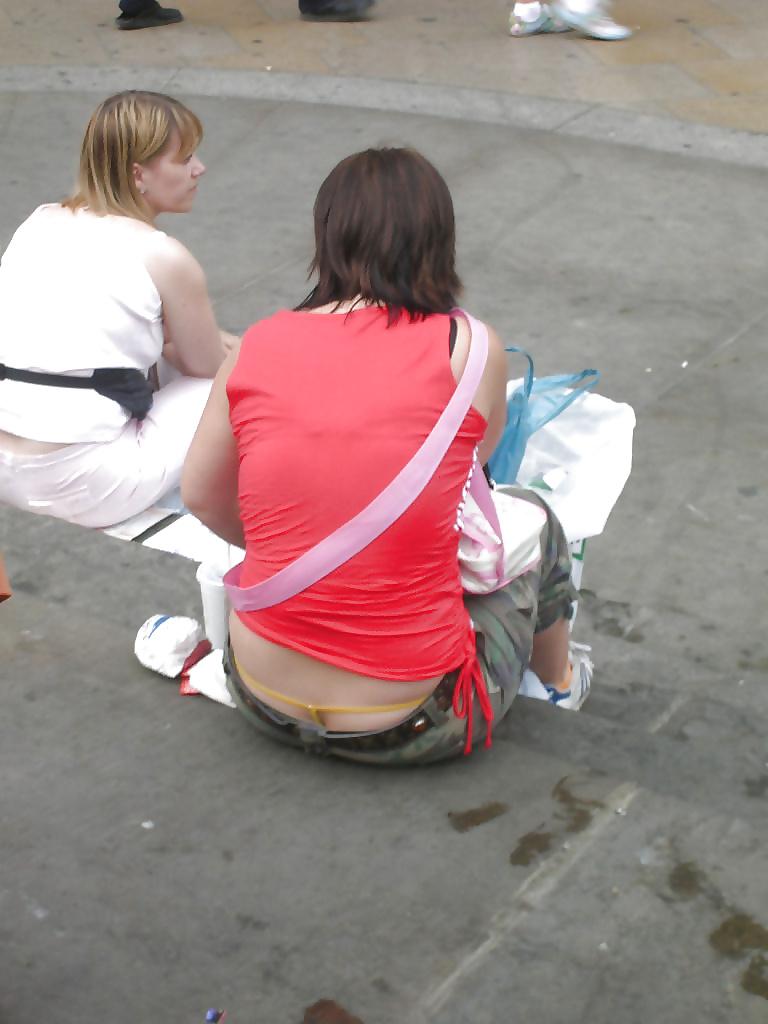 25P Thong Hunting In London