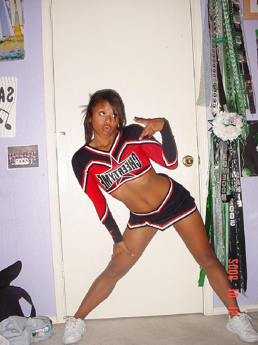 14P Cheerleader body