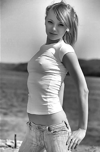25P Perfect Storm - Beautiful Women in Jean