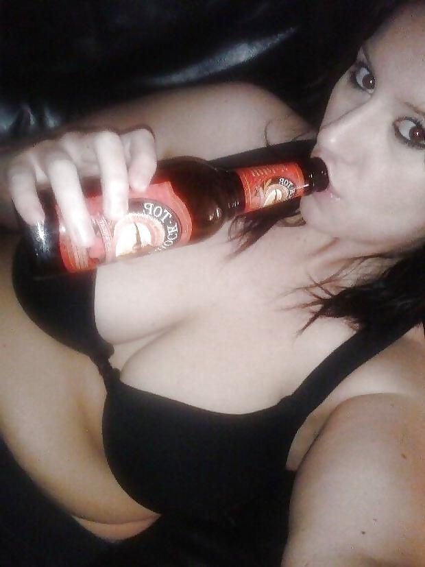 25P Thick Girl