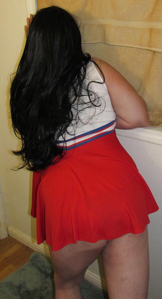 25P Kelly - Cheerleader