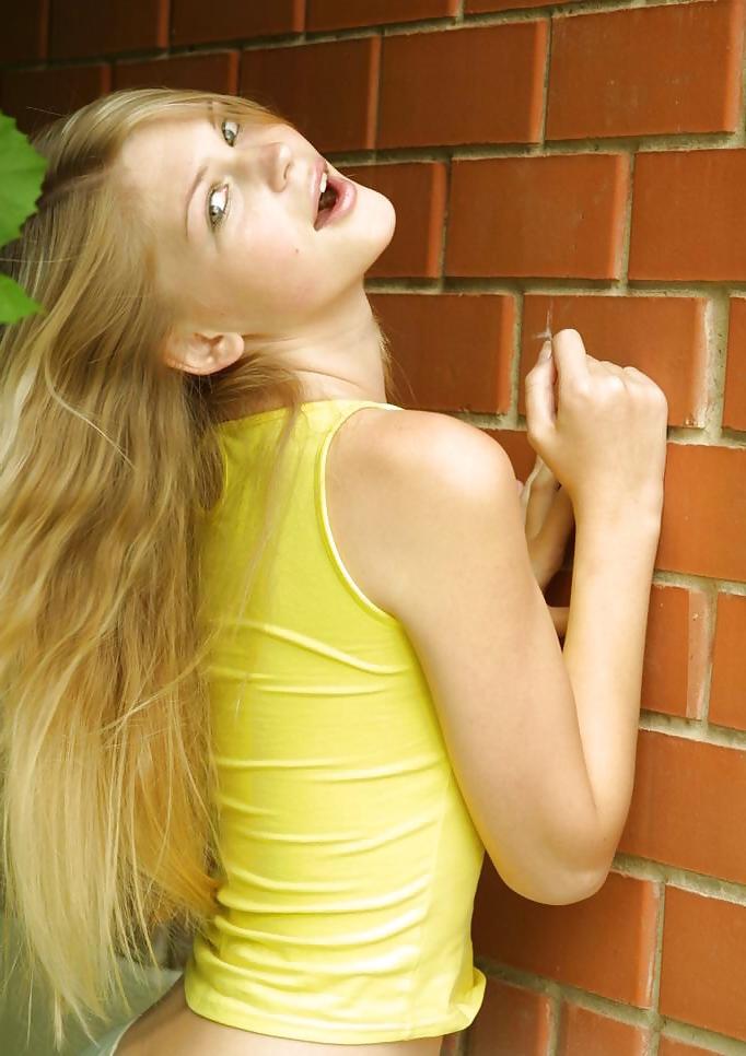 25P Sexy Teen Model Joss