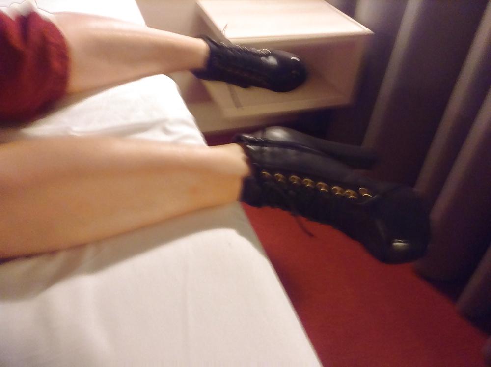17P Mistress heels