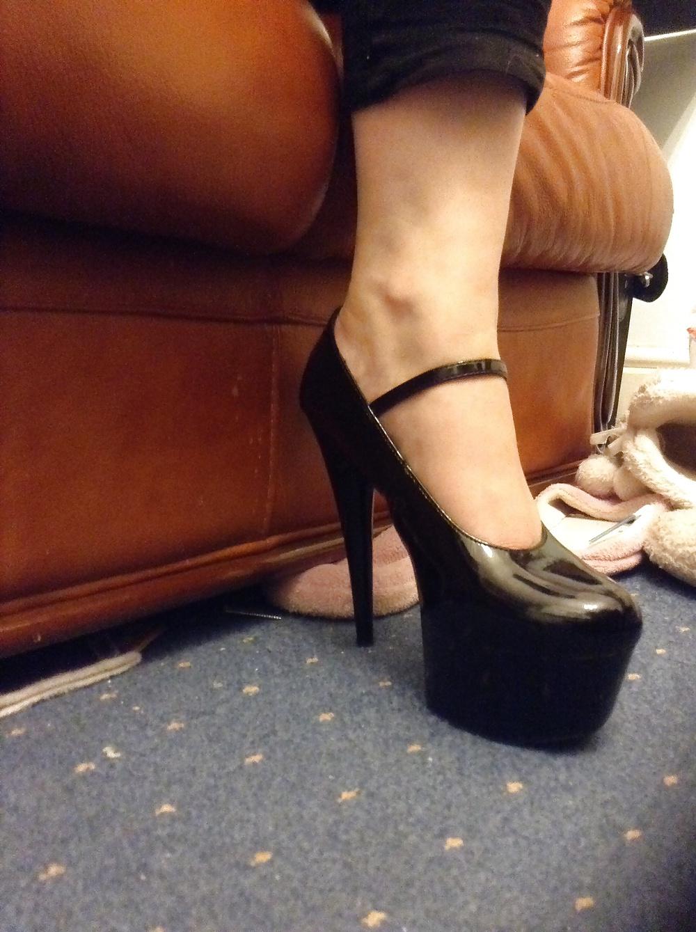 17P Mistress heels