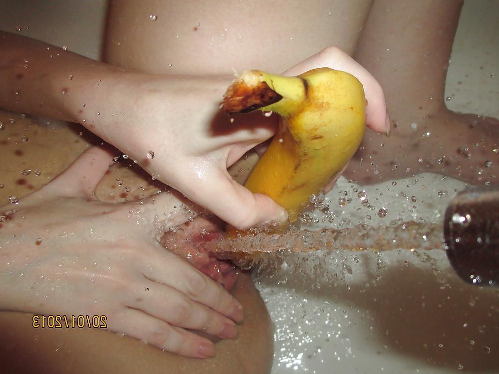 8P Games in the bathroom