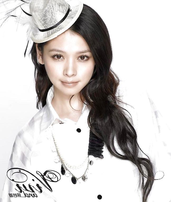 16P Chinese girl