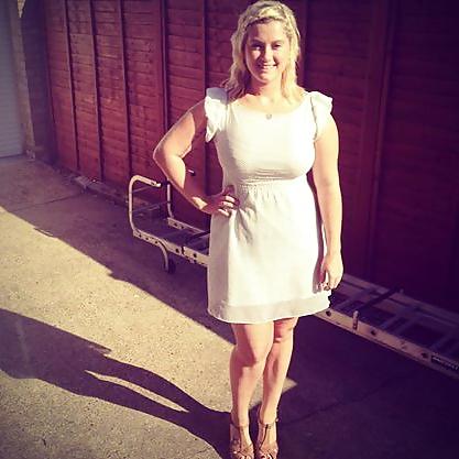 12P Vollbusiges Bimbo Chav