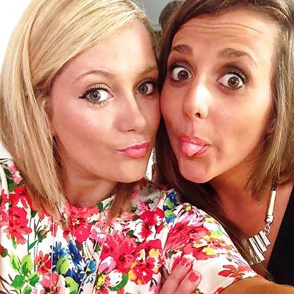 12P Vollbusiges Bimbo Chav
