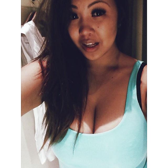 14P Thick big titted asian