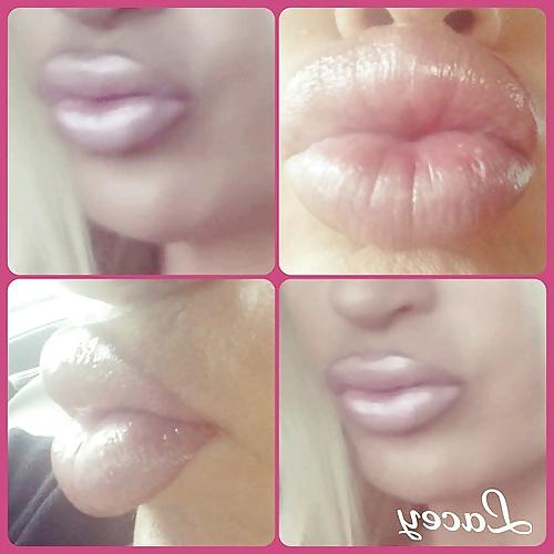 25P Bimbo Slut Lips