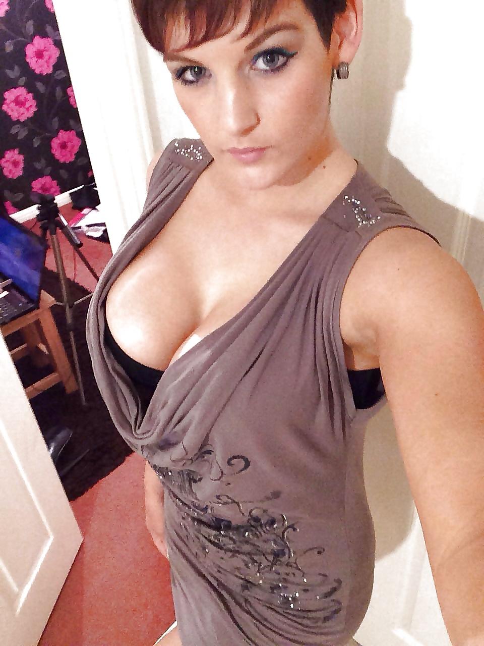 25P Busty Goddesses - Short Haired Girls With Huge Breasts, 35