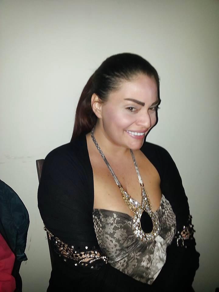 25P My arabian lebanon MILF friend.