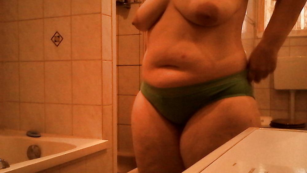 6P My wife in the bathroom 3