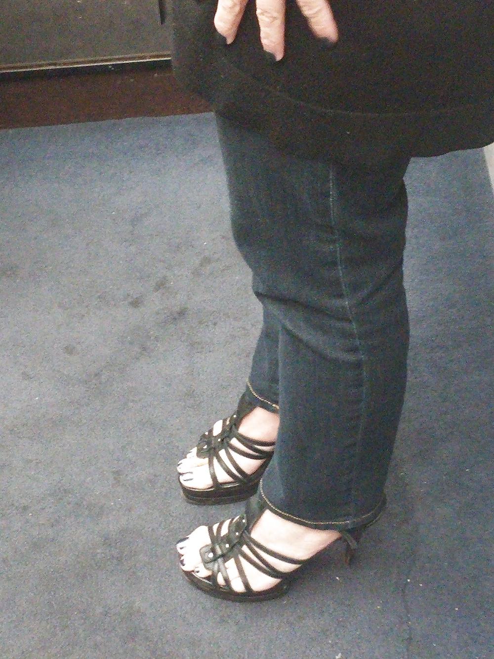 14P Sexy co-workers in jeans and heels 