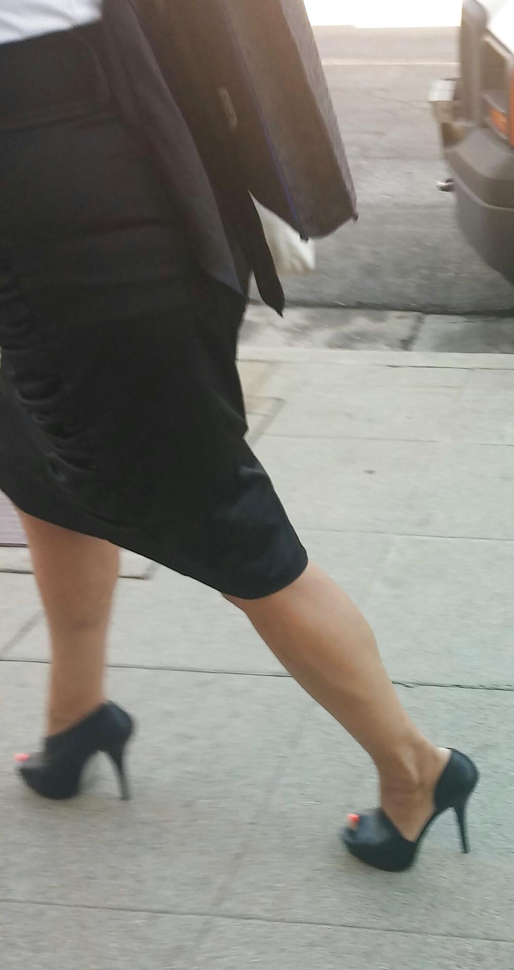 14P Sexy co-workers in jeans and heels 