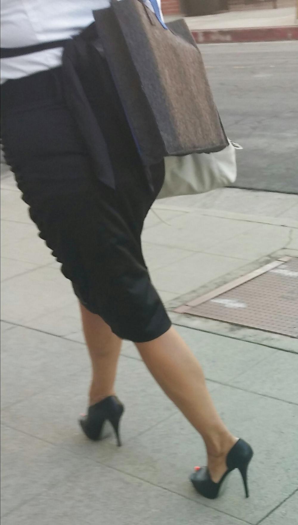 14P Sexy co-workers in jeans and heels 