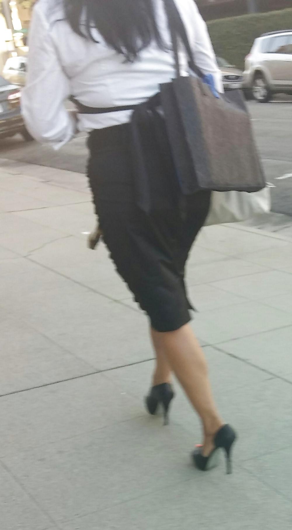 14P Sexy co-workers in jeans and heels 