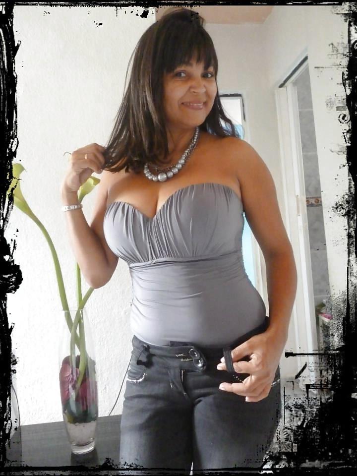 20P BUSTY BRAZILIAN GRANNY: STILL SEXY & HOT