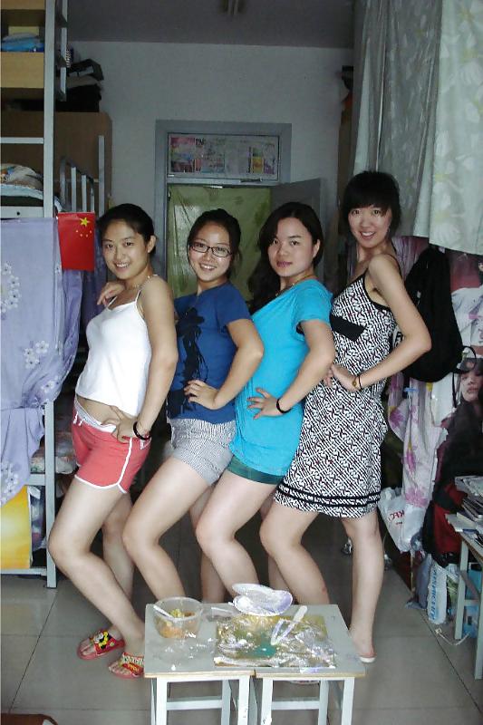 25P CHINESE School Cuties