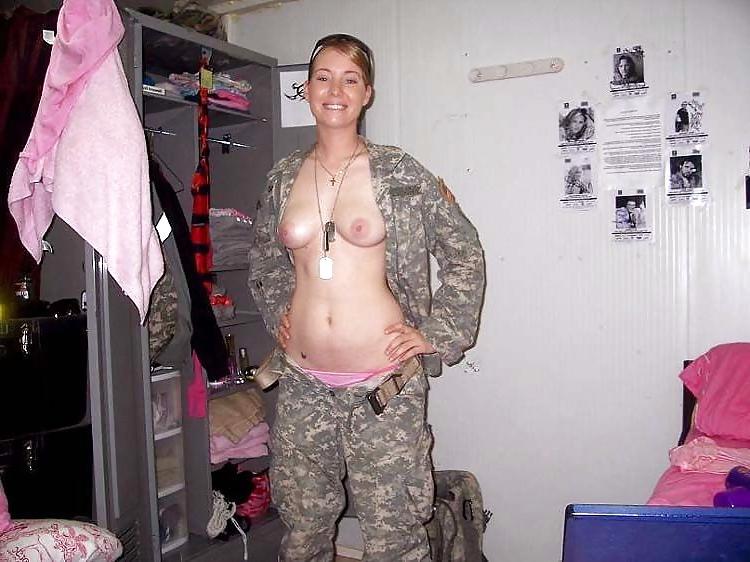 22P More army girls