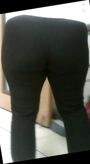 8P Thick filipina ass
