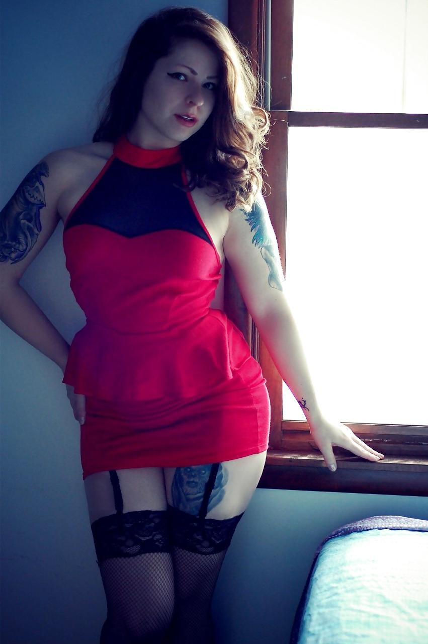 25P Sexy Curvy Milfs & Girlfriends 8