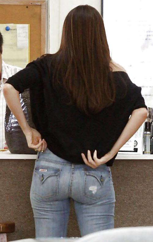 18P Great Jeans Ass