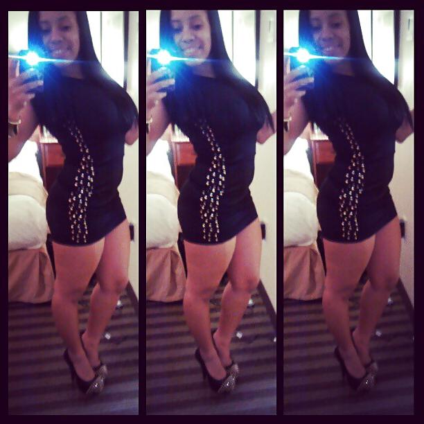 25P Light Skin Deana: 22yo Fat Tits and Ass